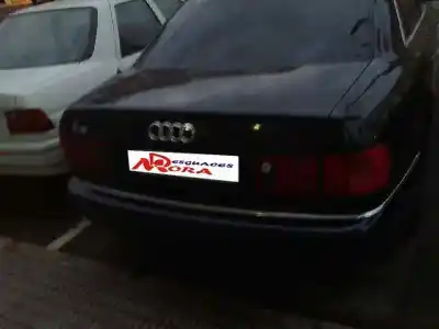 Sloopvoertuig audi a8 (d2) 2.5 tdi van het jaar 2000 aangedreven ake