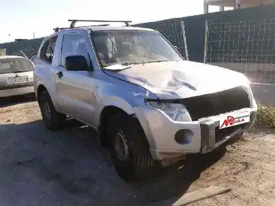 Здавання транспортного засобу mitsubishi montero (v80/v90) 3.2 di-d invite року 2010 потужний 4m41