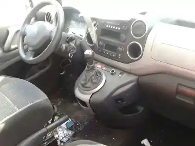 Здавання транспортного засобу citroen berlingo multispace (b9) 1.6 hdi 110 року 2012 потужний 9h05