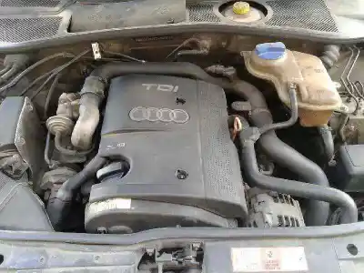 Vehicul casat audi a4 berlina (b5) 1.9 tdi al anului 2002 alimentat ahu
