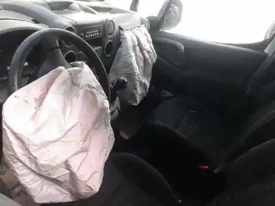 Scrapping Vehicle citroen berlingo multispace (b9) 1.6 hdi 75 16v of the year 2011 powered 9ht