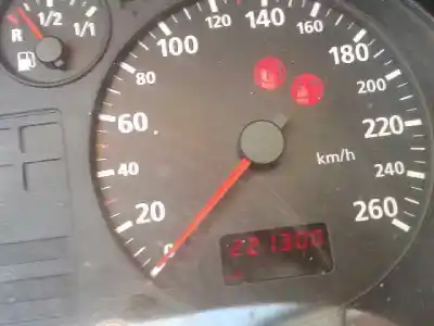 Здавання транспортного засобу audi a3 (8l) 1.6 року 2002 потужний aeh