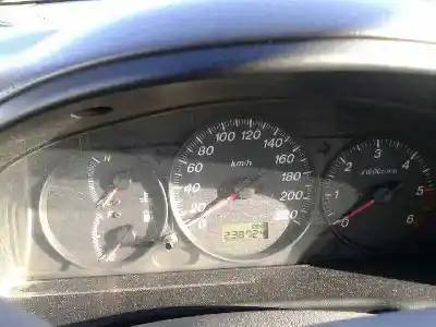 Veículo de Sucata mazda premacy (cp) 2.0 turbodiesel do ano 2000 alimentado rf