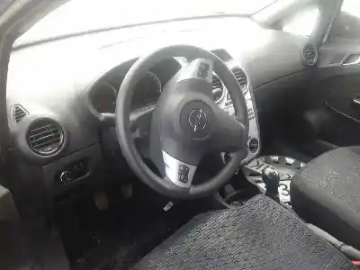 Veicolo di demolizione opel corsa d cosmo dell'anno 2012 alimentato a13dtc