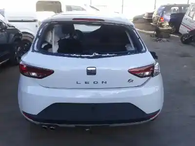 Veículo de Sucata seat leon sc (5f5) fr do ano 2016 alimentado crmb