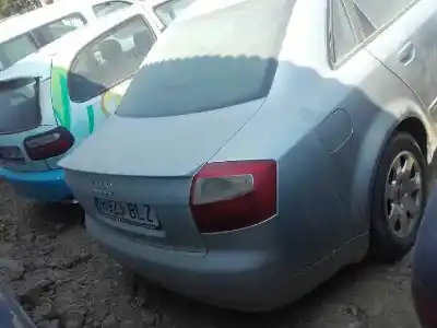Veicolo di demolizione audi a4 berlina (8e) 1.9 tdi dell'anno 2001 alimentato avf