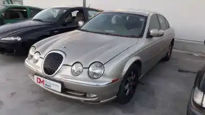 Veicolo di demolizione jaguar s-type 3.0 v6 24v cat dell'anno 1999 alimentato g/fc