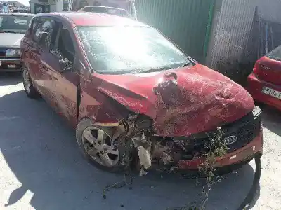 Véhicule à la ferraille KIA PRO CEE´D (ED) 1.6 CRDi 90 de l'année 2009 alimenté D4FB