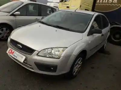 Veículo de Sucata ford focus berlina (cap) ambiente (d) do ano 2005 alimentado hhda