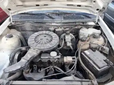 Veículo de Sucata opel kadett e gl berlina do ano 1989 alimentado 1.6 sv