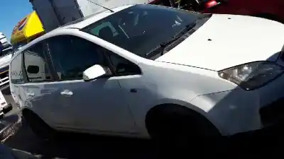 Veicolo di demolizione ford focus c-max (cap) connection dell'anno 2005 alimentato g6dd