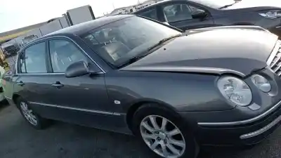 Sloopvoertuig KIA OPIRUS EX van het jaar 2009 aangedreven G6DA