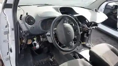 Veículo de Sucata renault kangoo emotion do ano 2017 alimentado k9k e6