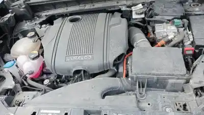 Здавання транспортного засобу lynk & co 01 phev року 2022 потужний 