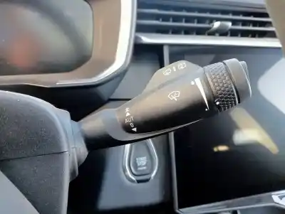 Здавання транспортного засобу lynk & co 01 phev року 2022 потужний 