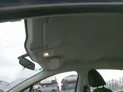 Veículo de Sucata peugeot 208 access do ano 2012 alimentado hm01