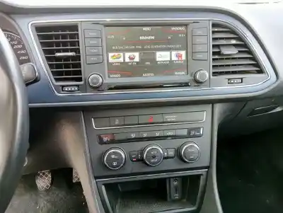 Здавання транспортного засобу seat leon st (5f8) style року 2016 потужний czca