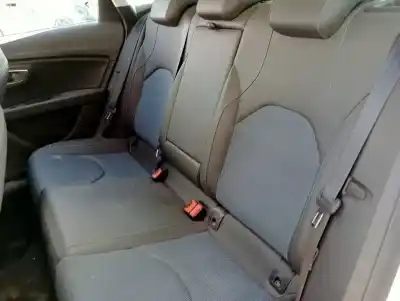 Здавання транспортного засобу seat leon st (5f8) style року 2016 потужний czca