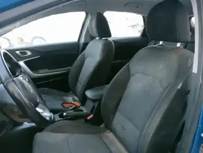 Veicolo di demolizione kia ceed drive dell'anno 2018 alimentato 