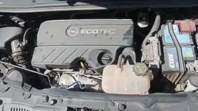 Veicolo di demolizione opel mokka color edition dell'anno 2015 alimentato b16dth