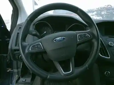 Veículo de Sucata ford focus lim. ambiente do ano 2015 alimentado m2dc
