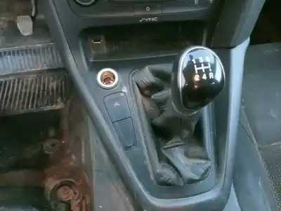 Veículo de Sucata ford focus lim. ambiente do ano 2015 alimentado m2dc