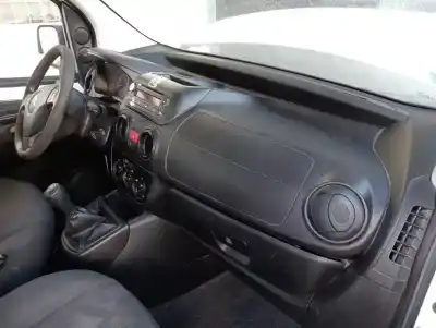 Veículo de Sucata citroen nemo furgón do ano 2016 alimentado fhz