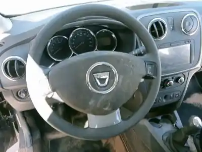 Veicolo di demolizione dacia sandero laureate dell'anno 2015 alimentato k9ke6