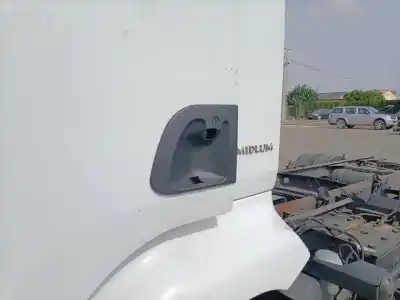 Scrapping Vehicle renault midlum fg xxx.10    e4 corto of the year 2010 powered dxi5 215 ec06