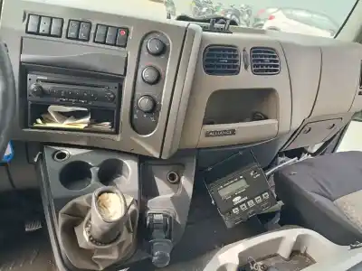 Scrapping Vehicle renault midlum fg xxx.10    e4 corto of the year 2010 powered dxi5 215 ec06