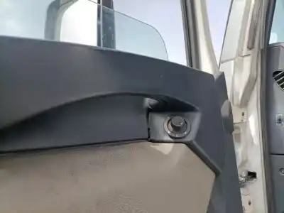 Scrapping Vehicle renault midlum fg xxx.10    e4 corto of the year 2010 powered dxi5 215 ec06