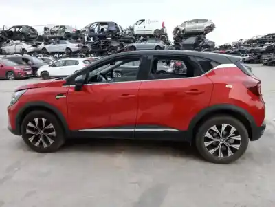 Veículo de Sucata renault captur ii techno do ano 2023 alimentado h5h e4