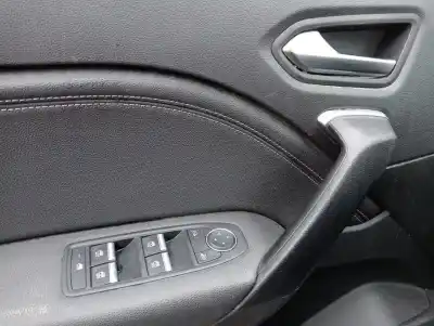 Veículo de Sucata renault captur ii techno do ano 2023 alimentado h5h e4