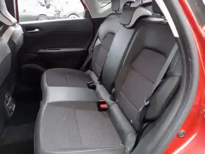 Veículo de Sucata renault captur ii techno do ano 2023 alimentado h5h e4