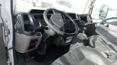 Veículo de Sucata renault maxity 140.35/6 do ano 2010 alimentado zd30