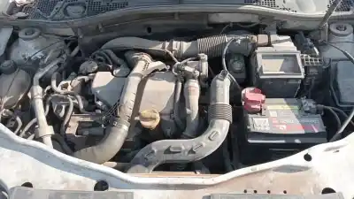 Veículo de Sucata dacia duster ambiance 4x2 do ano 2015 alimentado k9kr8