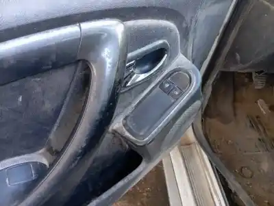 Veículo de Sucata dacia duster ambiance 4x2 do ano 2015 alimentado k9kr8