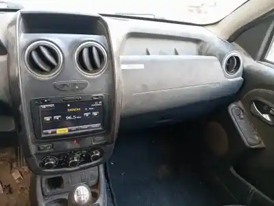 Veículo de Sucata dacia duster ambiance 4x2 do ano 2015 alimentado k9kr8