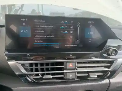 Veicolo di demolizione citroen c4 berlina feel pack dell'anno 2021 alimentato yh01