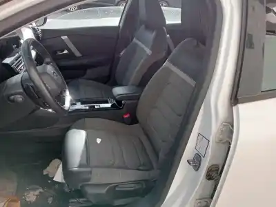 Veicolo di demolizione citroen c4 berlina feel pack dell'anno 2021 alimentato yh01