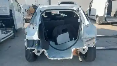 Veículo de Sucata opel corsa f design & tech do ano 2024 alimentado hm05