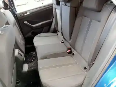 Здавання транспортного засобу volkswagen t-roc (d11) basis року 2024 потужний 