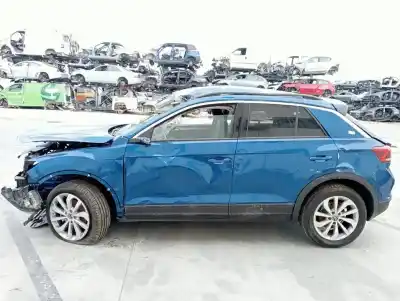 Здавання транспортного засобу volkswagen t-roc (d11) basis року 2024 потужний 