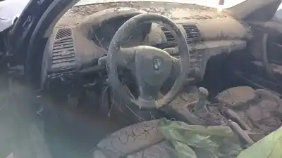 Veicolo di demolizione bmw serie 1 berlina (e81/e87) 116d dell'anno 2011 alimentato 