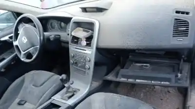 Veicolo di demolizione volvo xc60 kinetic 2wd dell'anno 2010 alimentato d5244t14