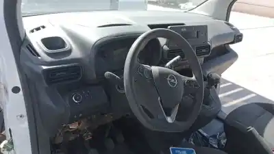 Veículo de Sucata opel combo life edition do ano 2021 alimentado 