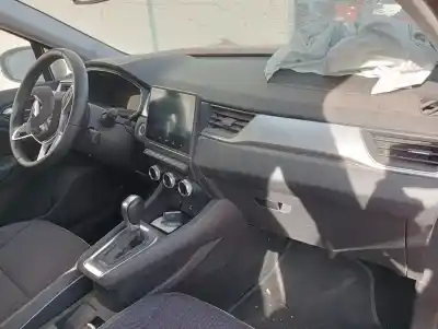 Здавання транспортного засобу renault captur ii (hf_) e-tech 160 року 2022 потужний 