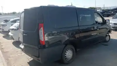 Veicolo di demolizione citroen jumpy combi confort xl dell'anno 2014 alimentato 