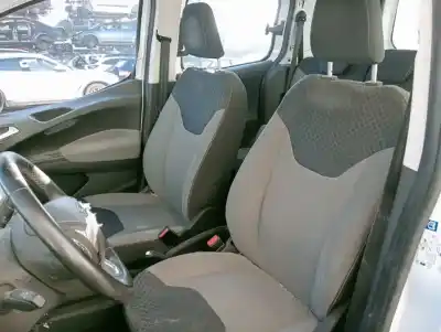 Veicolo di demolizione ford transit courier ambiente dell'anno 2018 alimentato xxcc