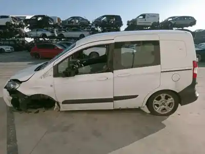 Veicolo di demolizione ford transit courier ambiente dell'anno 2018 alimentato xxcc